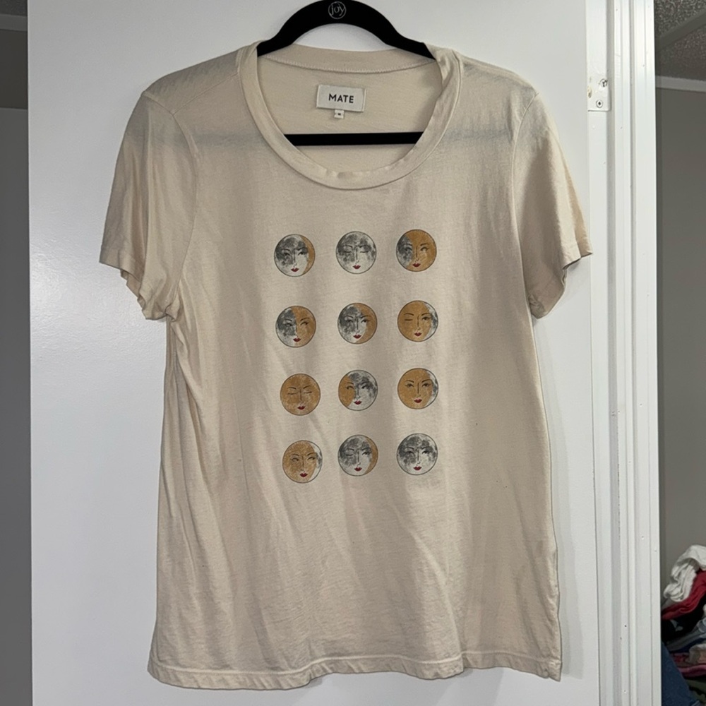 Women’s moon phase graphic tee